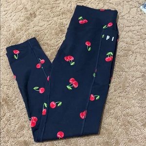 VS PINK ultimate legging